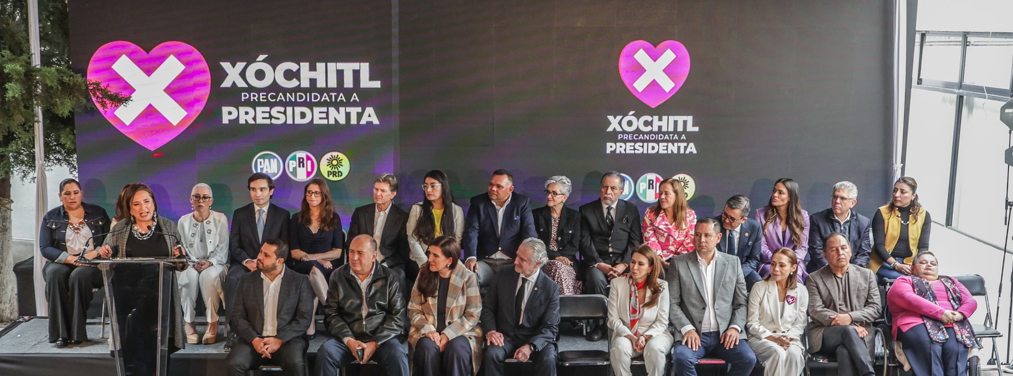 Xóchitl Gálvez y su equipo de precampaña: ¿Dónde está la sociedad civil?